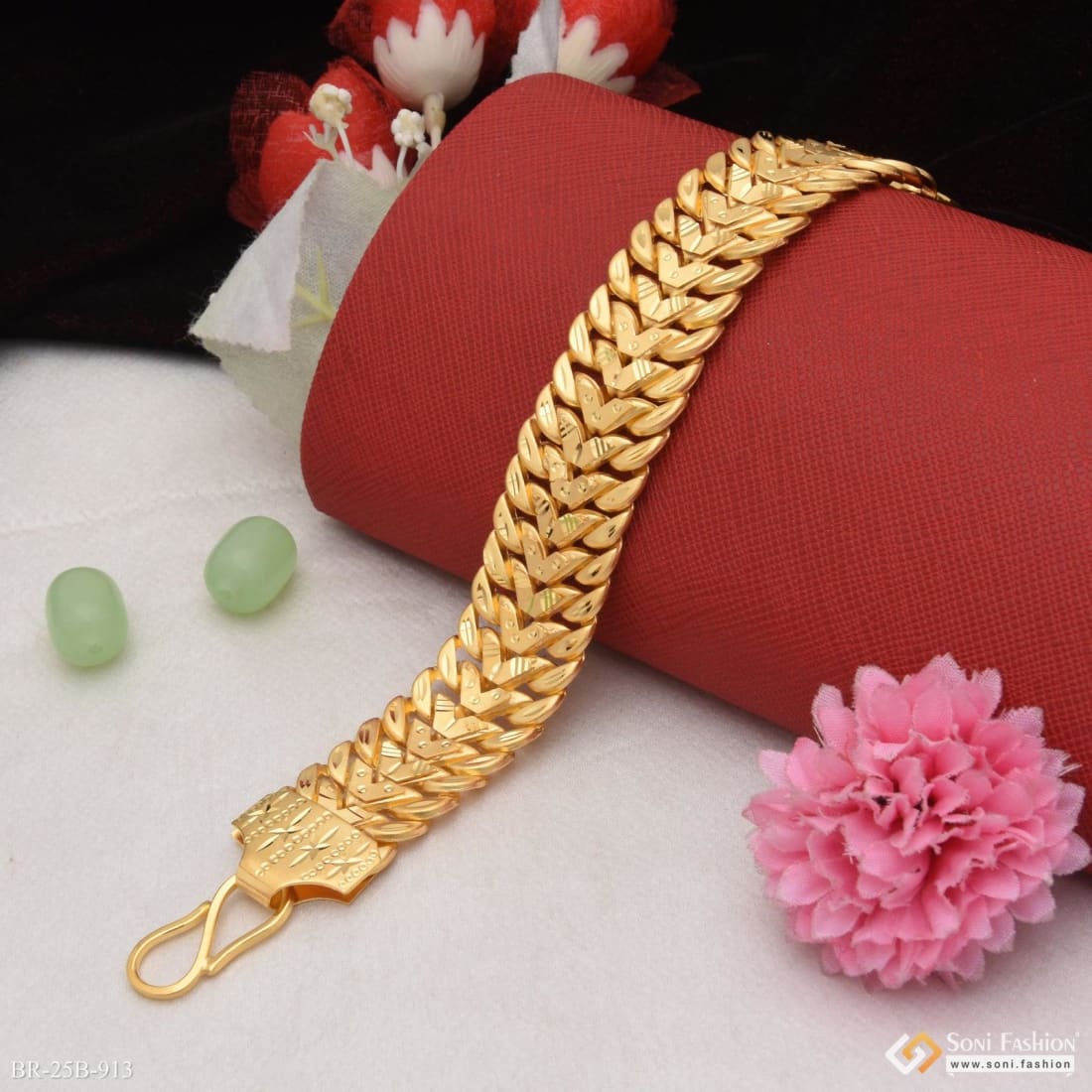 Praying Boy Round Eye Hook Bangle Bracelet - Gold-Filled Charm - 6.25 Inch  (4263GF)